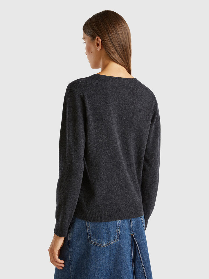 V NECK SWEATER L/S Femme image number 2
